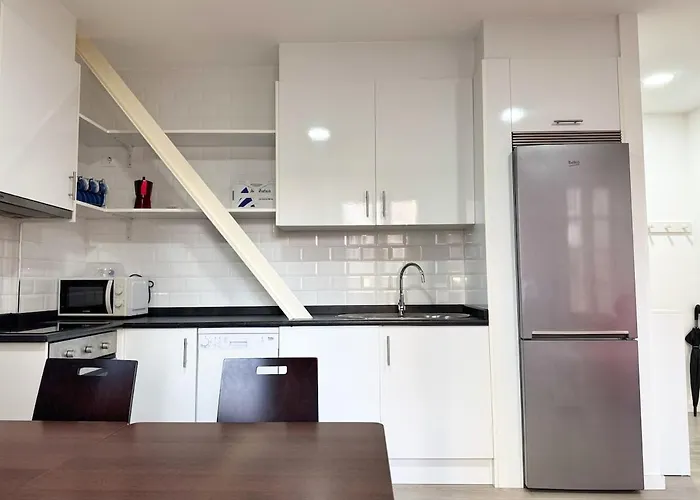 Puerto Cies - Calle De Ostras Con Terraza 3pax *