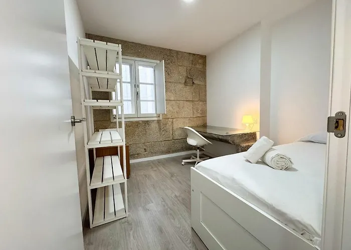 Puerto Cies - Calle De Ostras Con Terraza 3pax