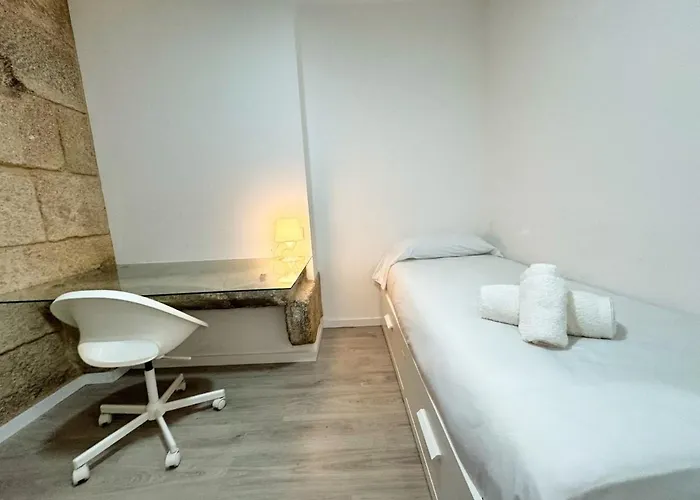 Puerto Cies - Calle De Ostras Con Terraza 3pax